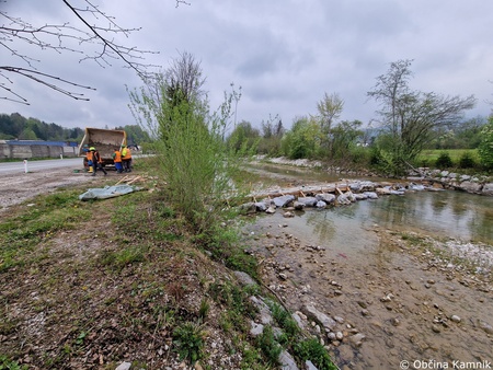 Sanacijska obnova vodotokov in hudournikov po poplavah (11)